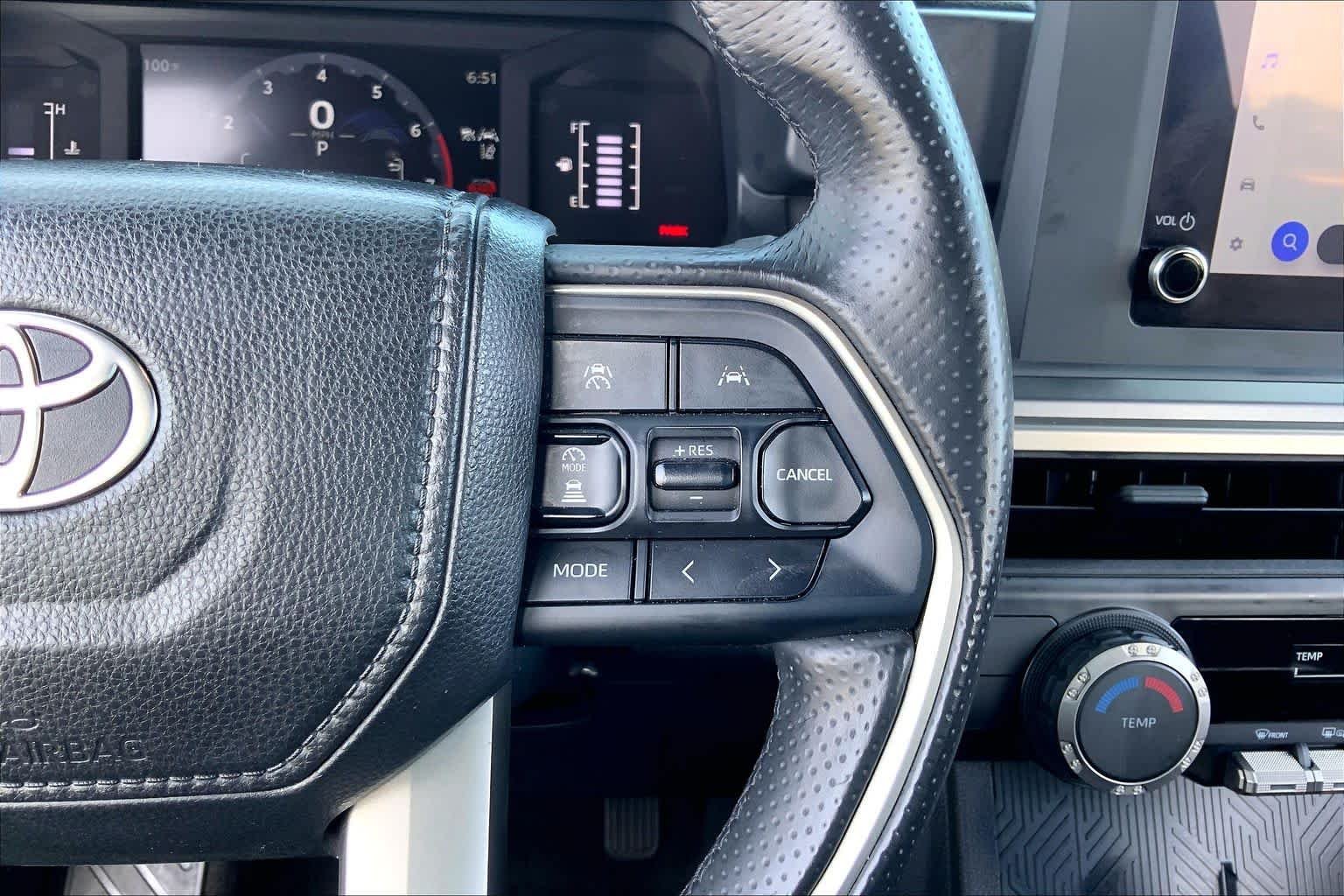 Used 2025 Ice Cap Toyota SR5 image 24