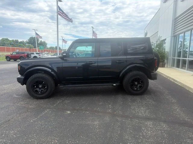 Certified Used 2022 Shadow Black Ford Outer Banks image 6
