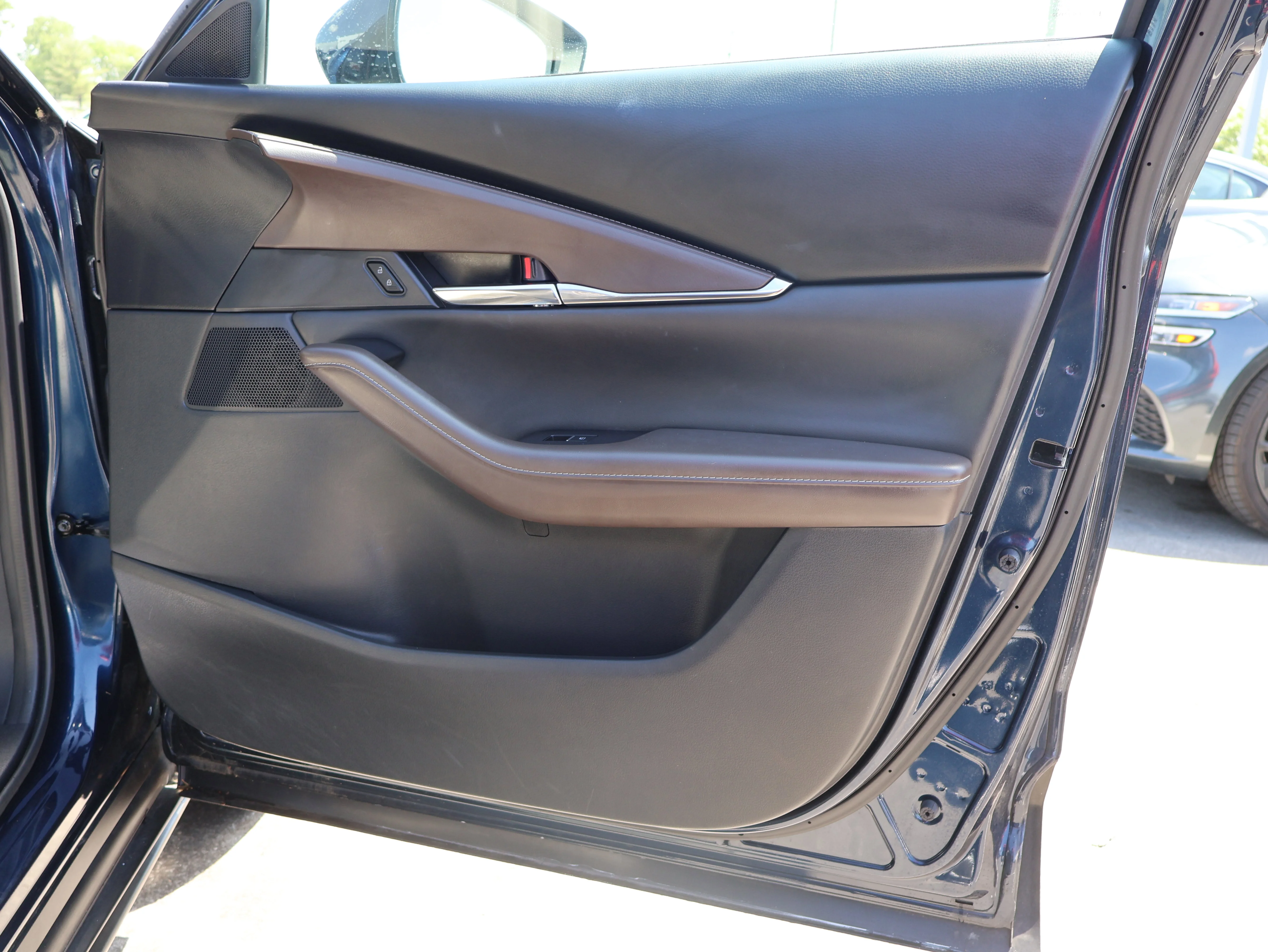 Used 2023 Deep Crystal Blue Mica Mazda 2.5 S Premium Package image 10
