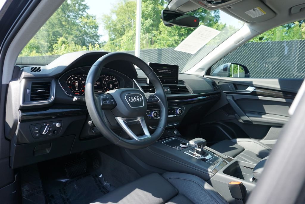 Used 2020 Gray Metallic Audi 45 Prestige image 10