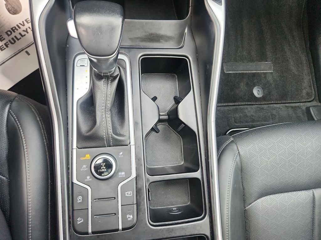 Certified Used 2022 Red Kia S image 15
