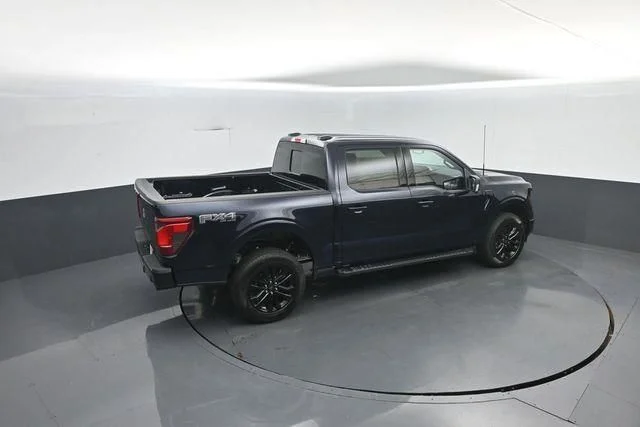New 2026 Blue Ford XLT image 28
