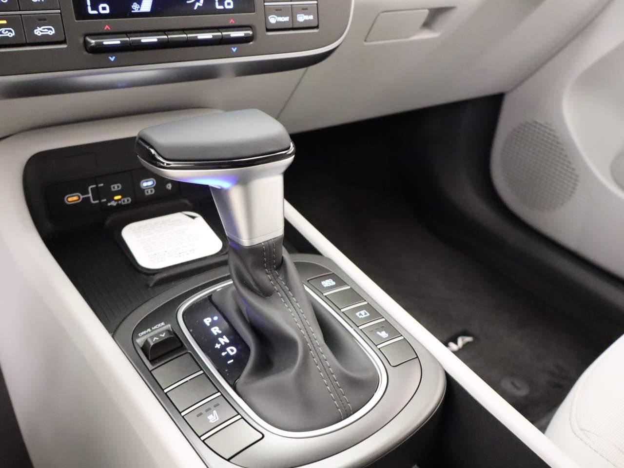 New 2027 Cyber Gray Metallic Hyundai SEL Sport FWD image 8
