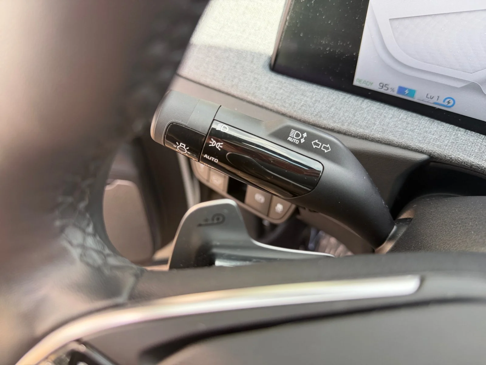Used 2023 Glacier Kia Wind image 12