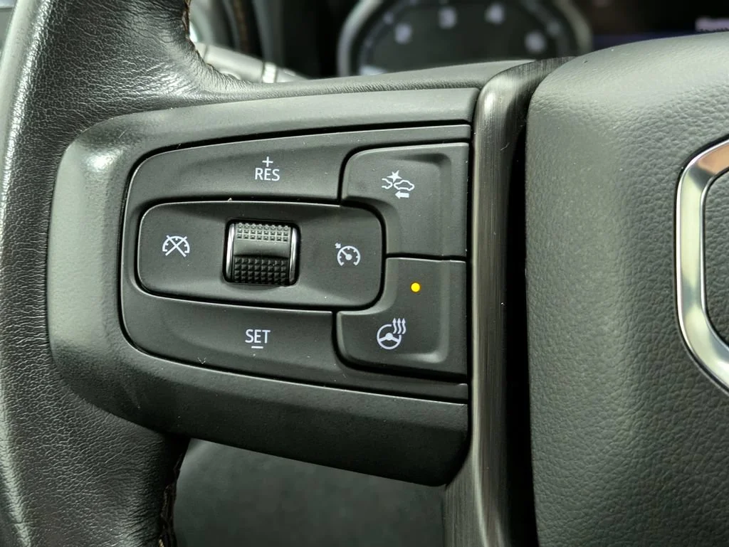 Used 2021 Black GMC AT4 image 9