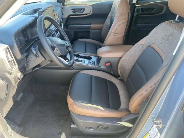 New 2026 Gray Ford Outer Banks image 12