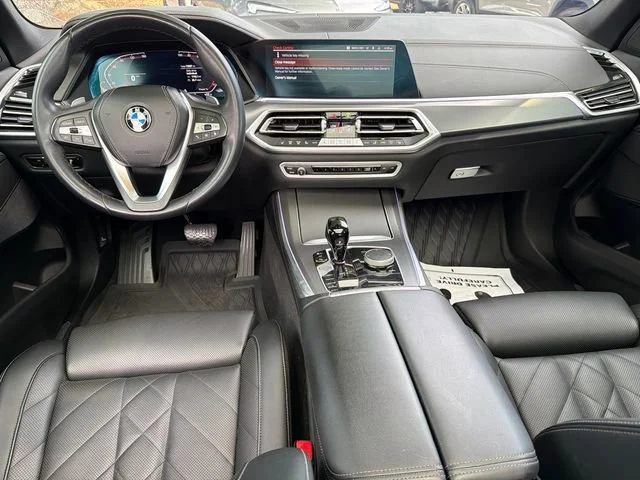 Used 2023 White BMW sDrive40i image 23