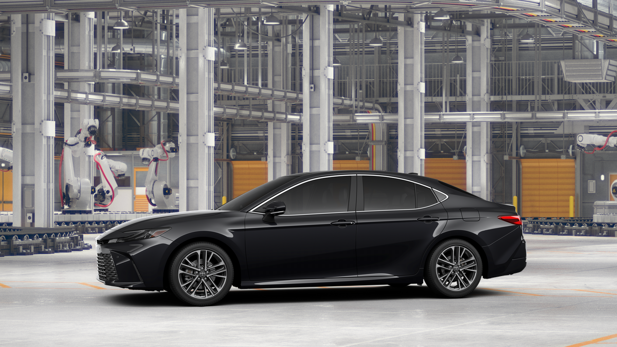 New 2026 Midnight Black Metallic Toyota XLE image 3