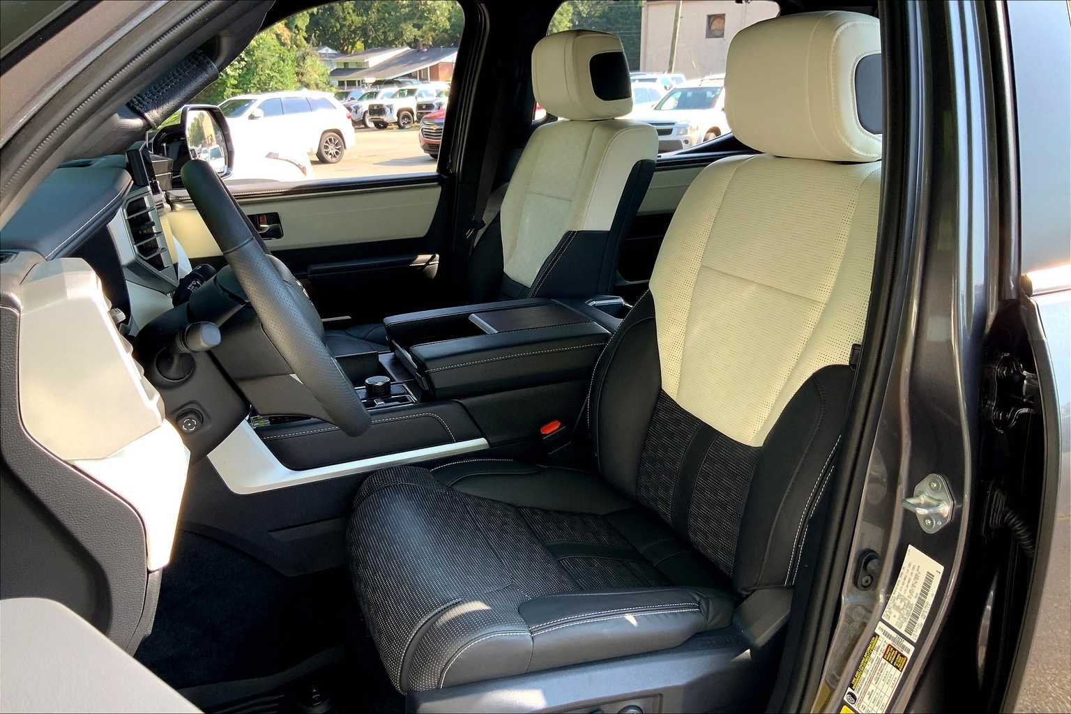 Used 2025 Magnetic Gray Metallic Toyota Capstone Hybrid image 8