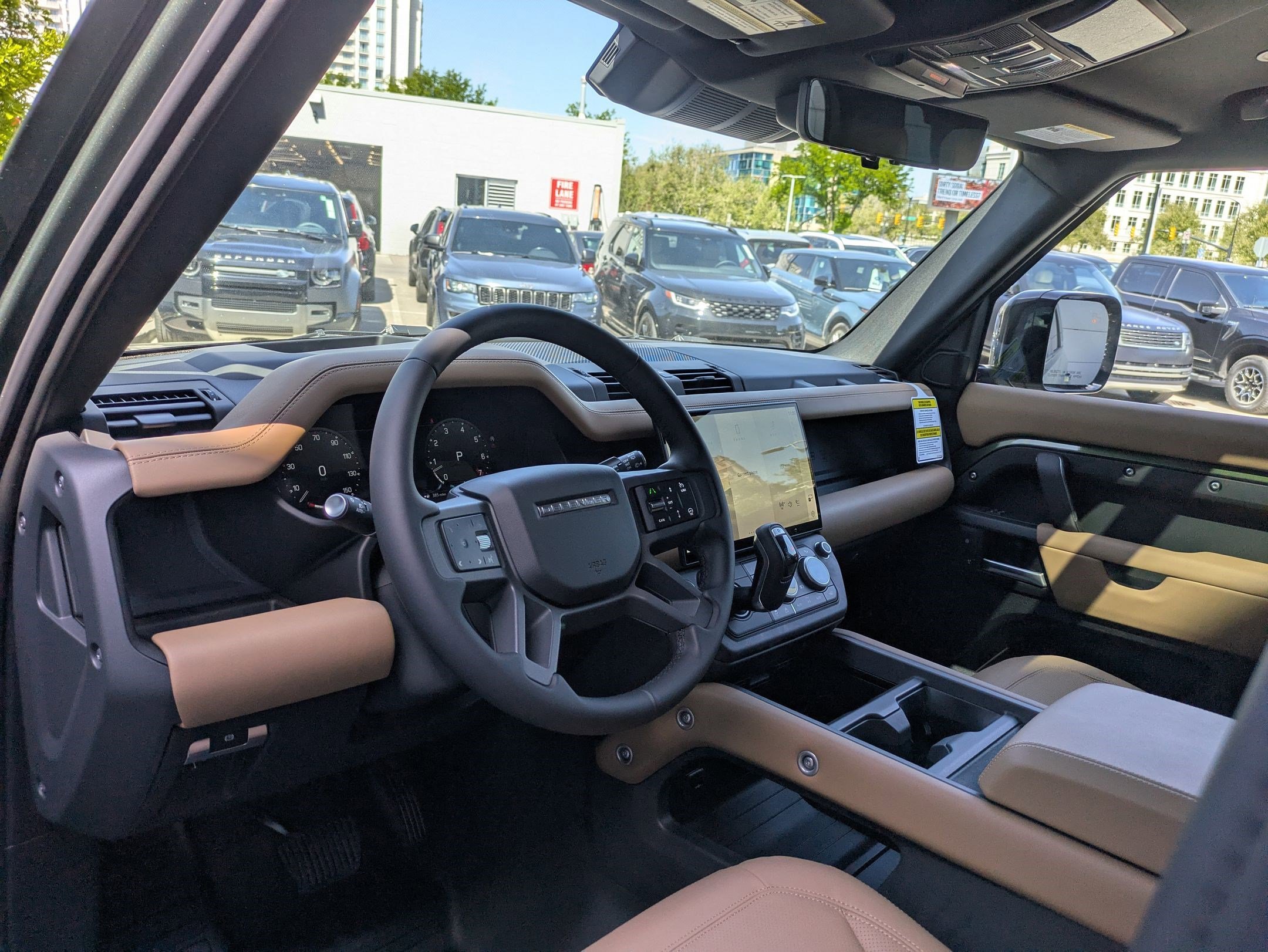 2026 Land Rover Defender X-Dynamic SE - Photo 15