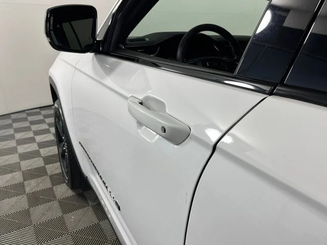 Used 2023 White Jeep Altitude X image 13