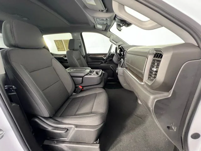 Used 2024 White Chevrolet LT image 36