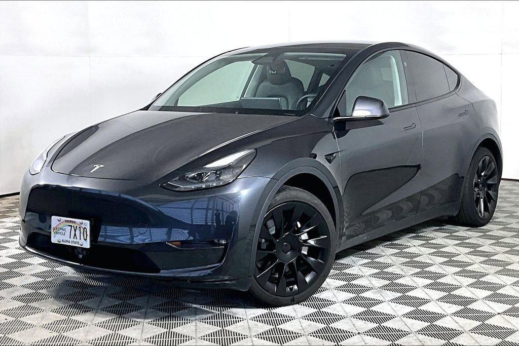 2024 Tesla Model Y Long Range Dual Motor All-Wheel Drive's photo