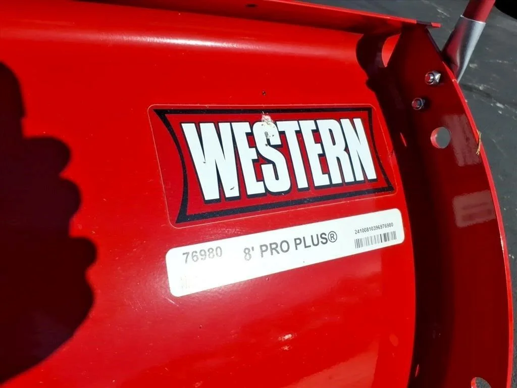 New 2026 Oxford White Ford XL PLOW TRUCK image 27