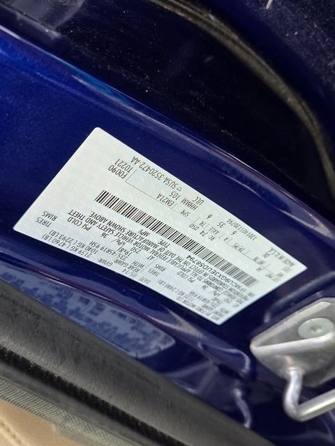 Used 2014 Blue Ford SE image 18