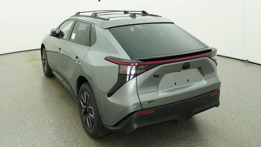 New 2026 Heavy Metal Toyota XLE image 13