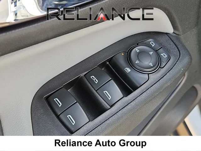 Used 2021 White Chevrolet LS image 18