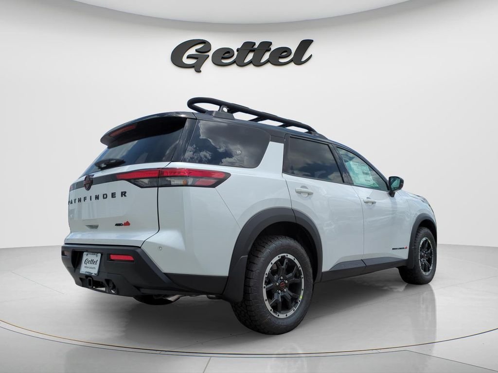New 2026 Everest White Pearl TriCoat / Super Black Two-tone Nissan Rock Creek® image 5