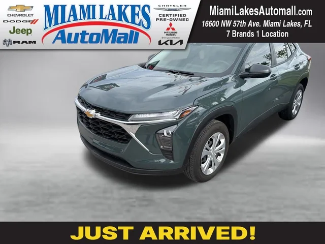 2025 Chevrolet Trax LS