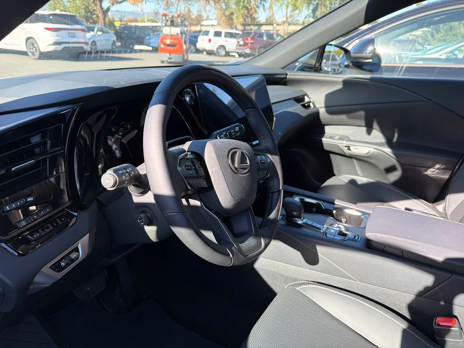 Used 2026 Iridium Lexus 450h+ Premium image 9