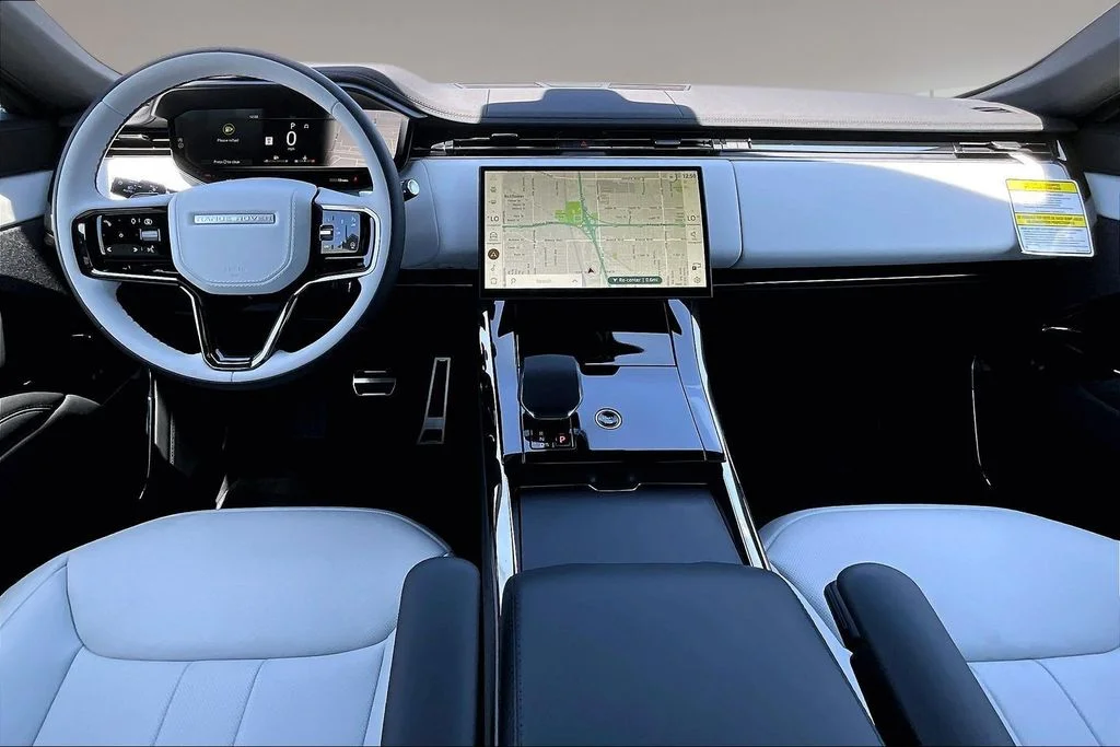 New 2026 Gray Land Rover Dynamic SE image 5