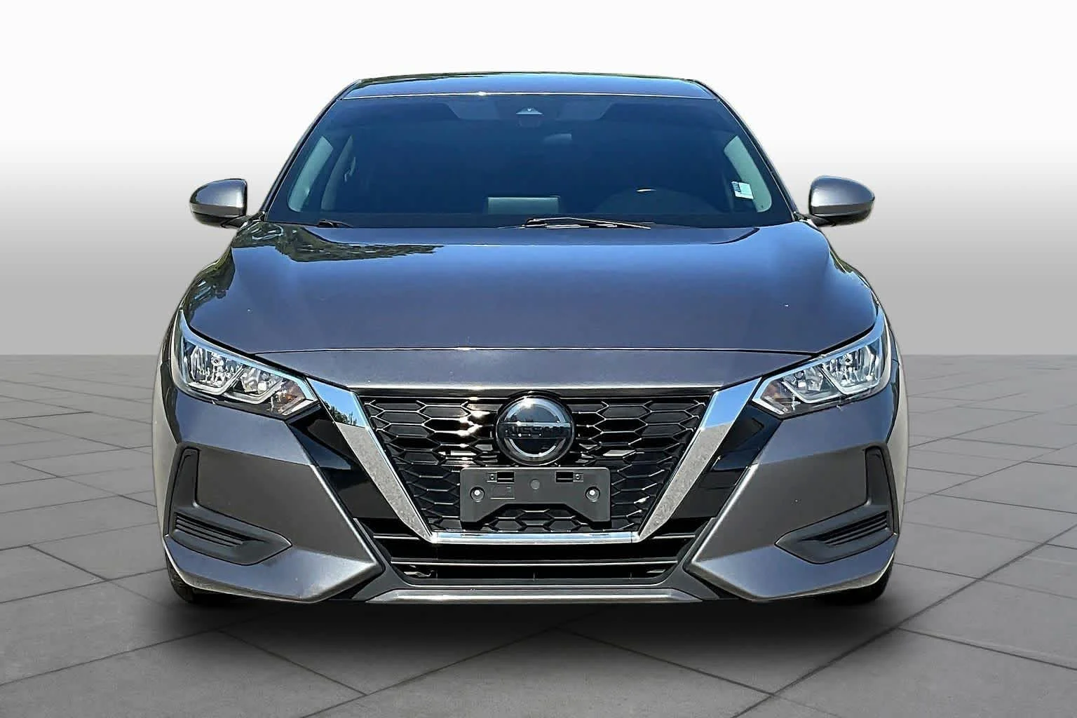 Used 2023 Gun Metallic Nissan SV image 4