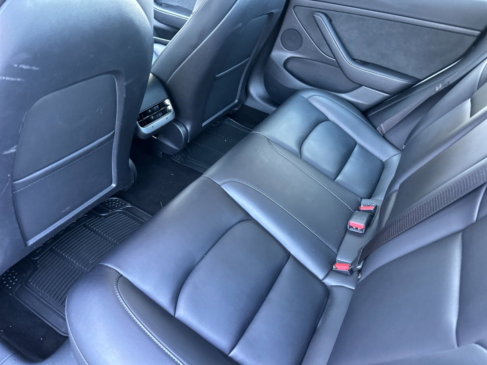 Used 2023 White Tesla Base image 11