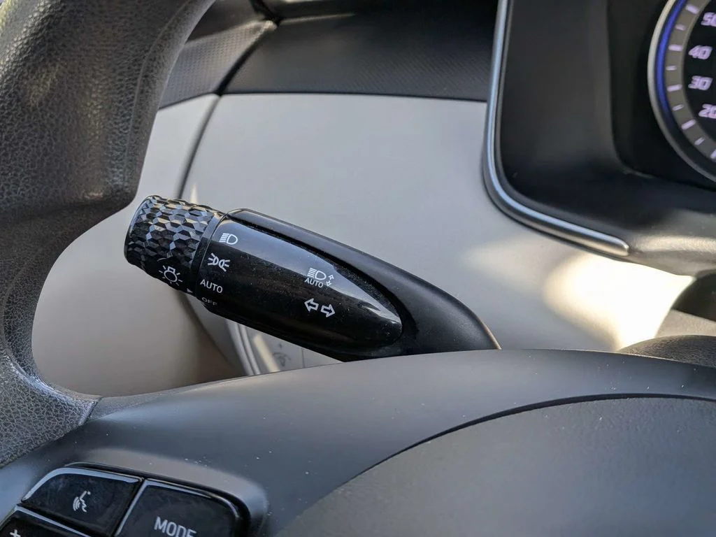 Used 2024 Black Hyundai SEL image 24