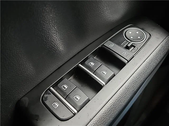 Used 2025 Gray KIA LX (IVT) image 20