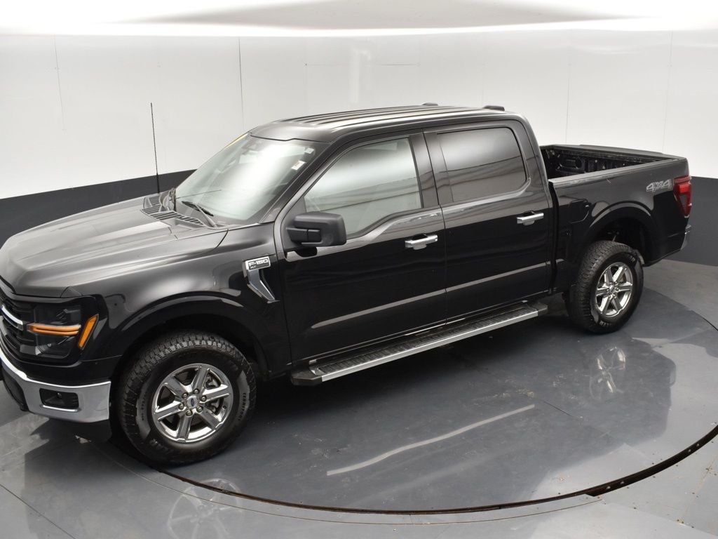 Used 2025 Black Ford XLT image 32