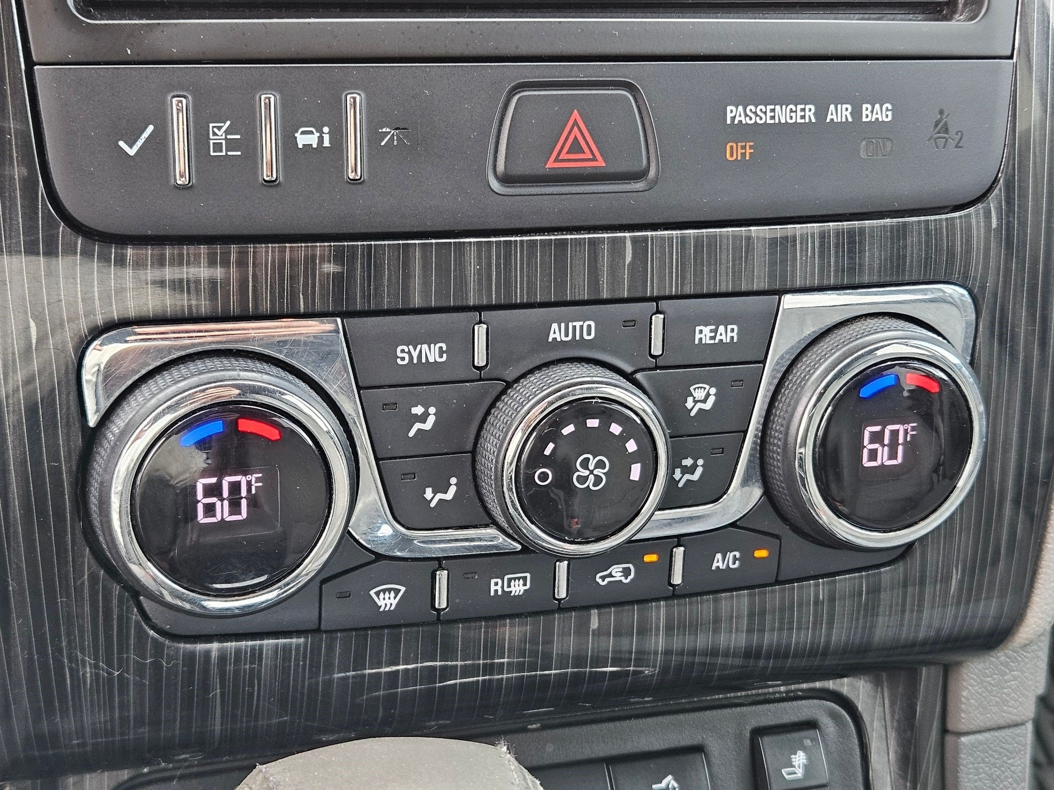 Used 2015 Siren Red Tintcoat Chevrolet LT image 24