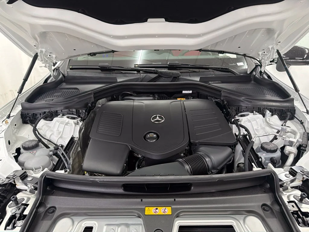 New 2027 White Mercedes-Benz GLC 300 Coupe image 30