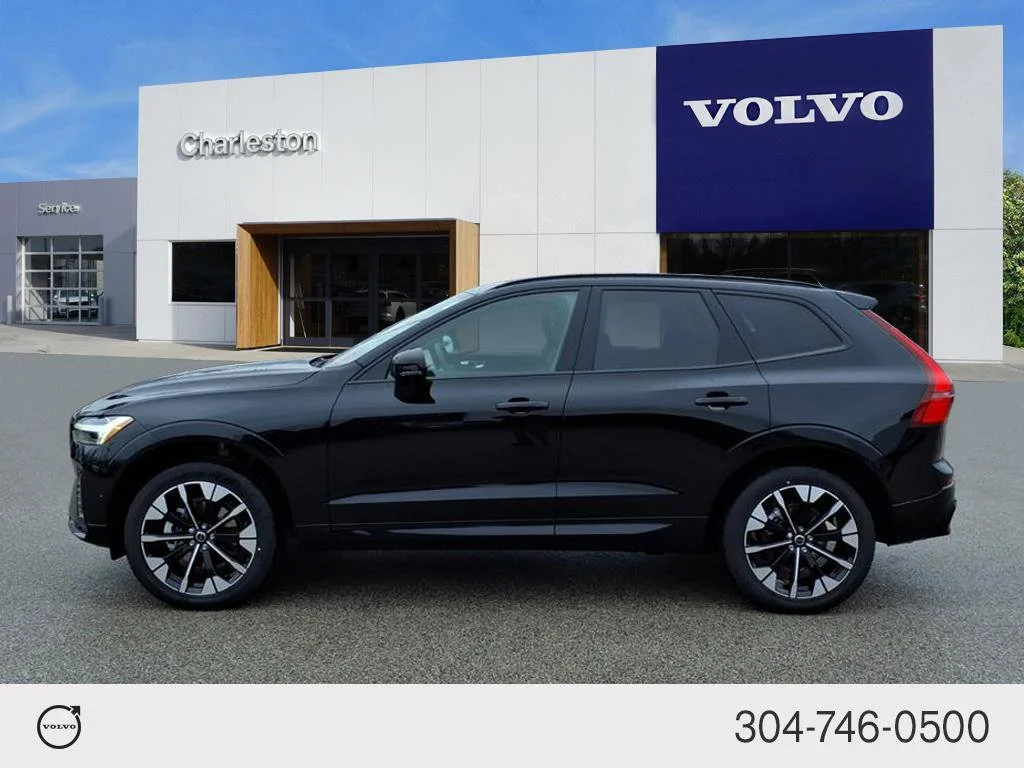 Used 2026 Onyx Black Metallic Volvo Plus image 6