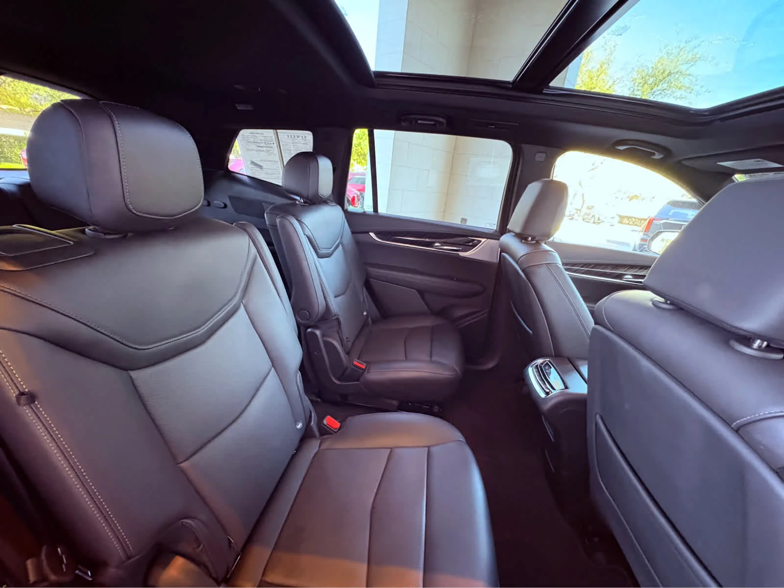 Certified Used 2025 Stellar Black Metallic Cadillac Premium Luxury image 30