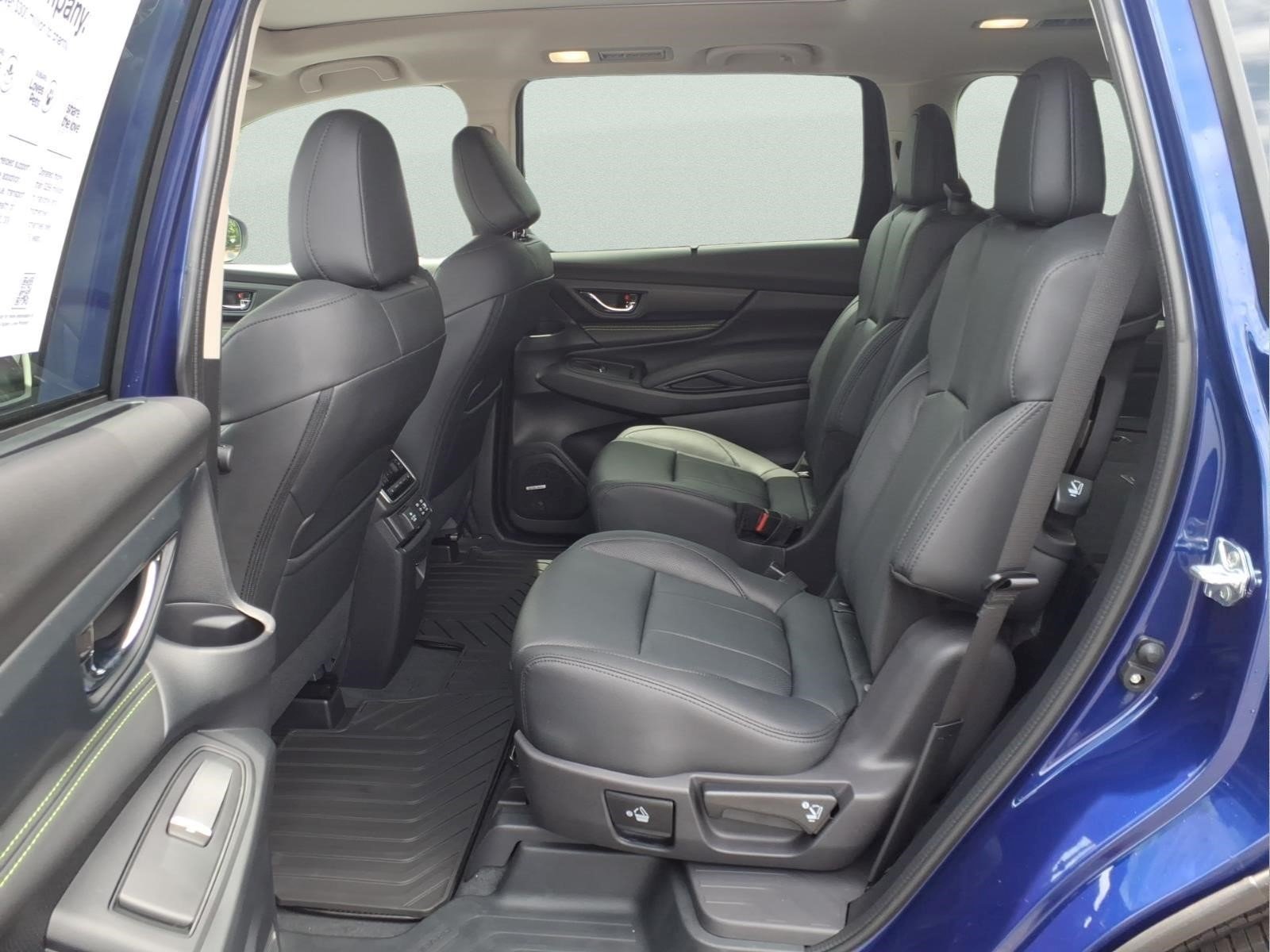 New 2026 SAPPHIRE BLUE PEARL Subaru Onyx Edition Touring 7-Passenger image 7