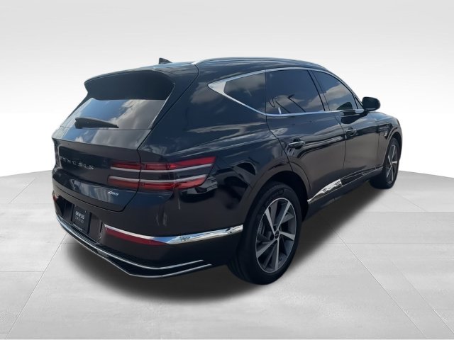 Used 2025 Black Genesis 2.5T image 8