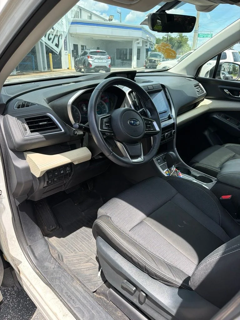 Used 2020 White Subaru Premium image 5