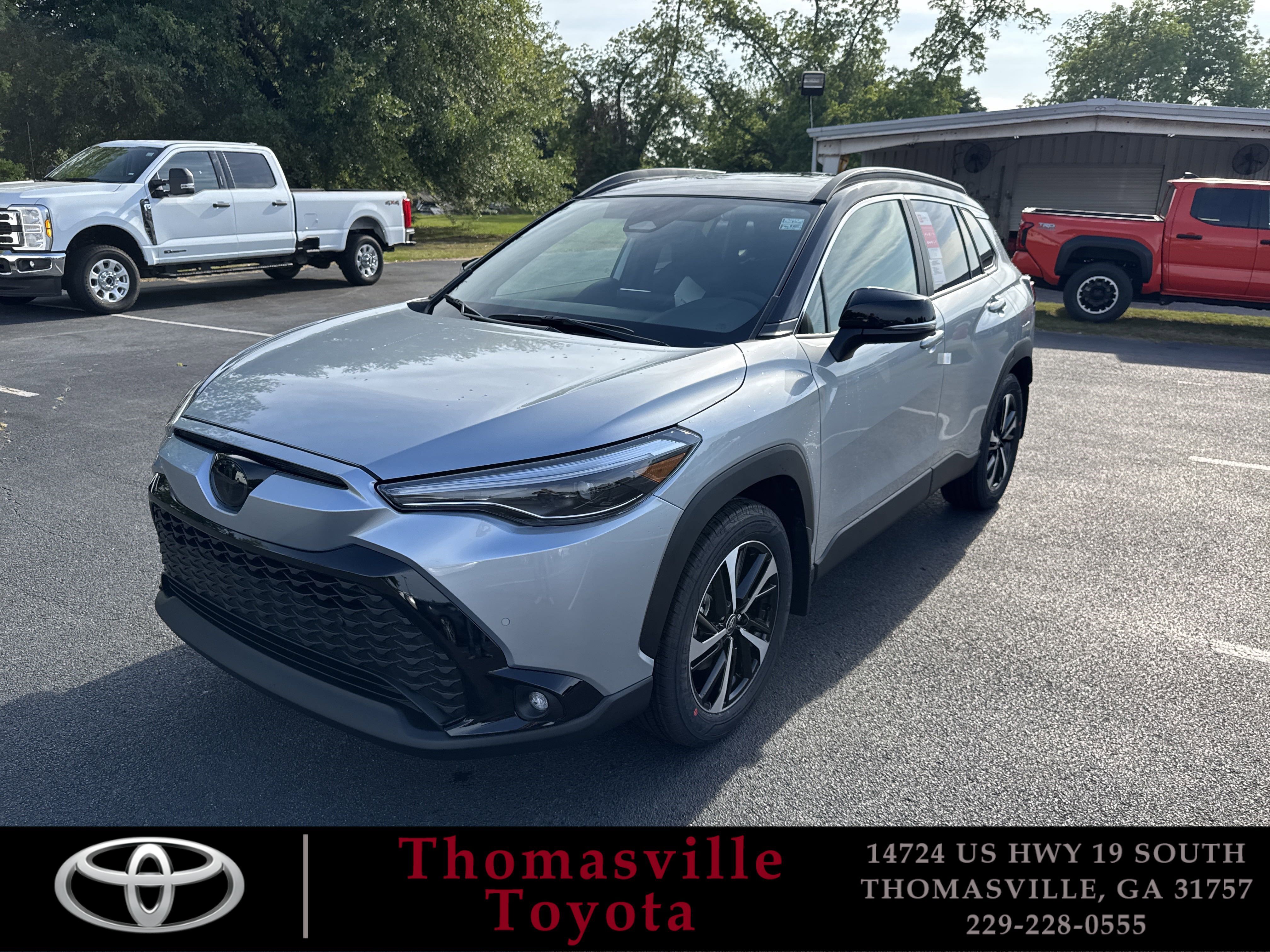 2025 Toyota Corolla Cross Hybrid XSE AWD's photo