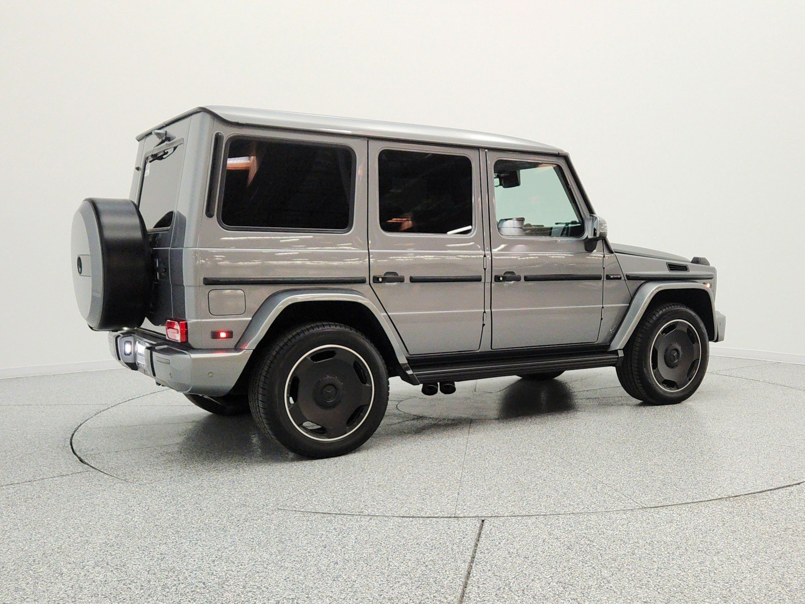 Used 2016 Palladium Silver Metallic Mercedes-Benz 4MATIC® 4dr G 550 image 5