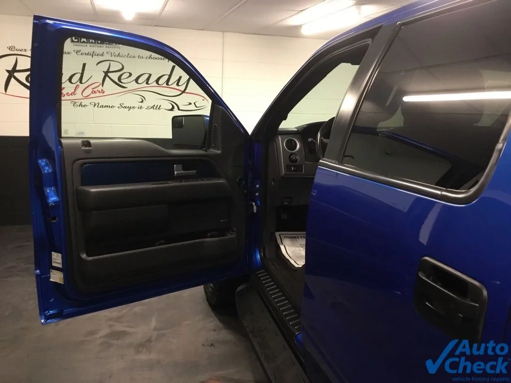Used 2014 Blue Ford SVT Raptor image 23