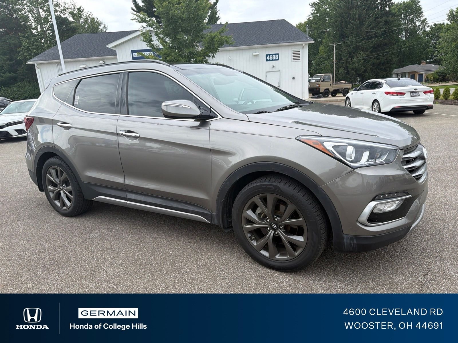 Used 2017 Platinum Graphite Hyundai 2.0T Ultimate image 3