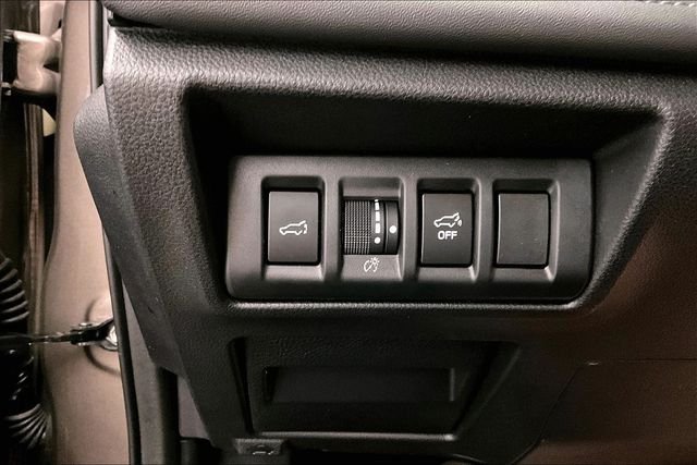 2022 Subaru Outback Limited - Photo 40