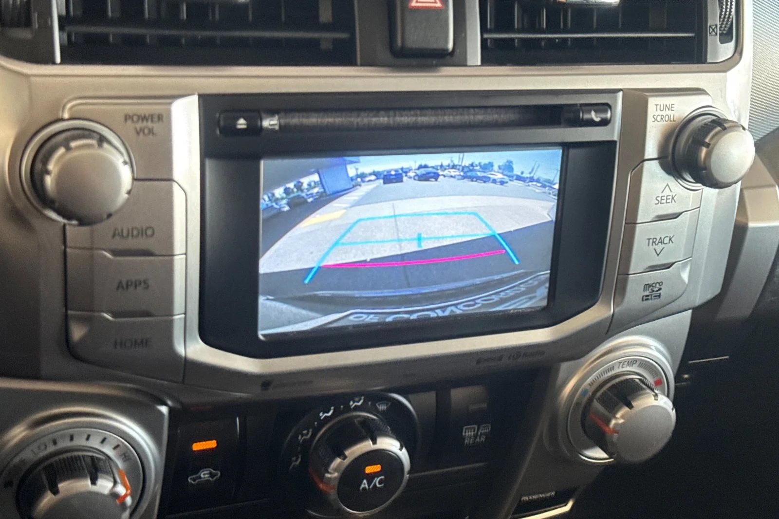 Used 2018 Magnetic Gray Metallic Toyota SR5 Premium image 16