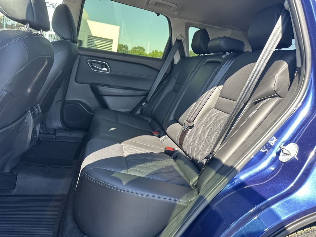 Certified Used 2023 Blue Nissan Platinum image 29