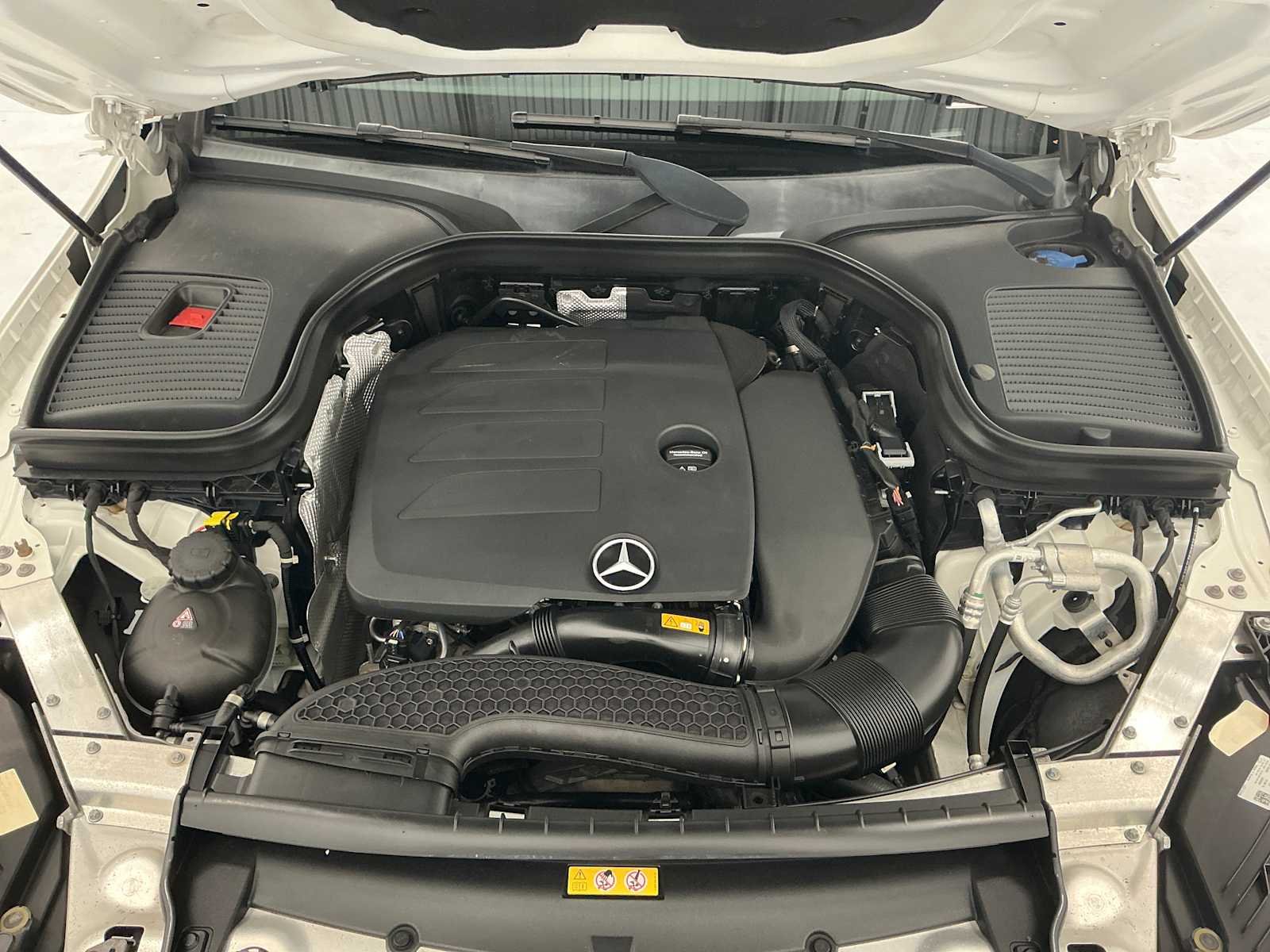 Certified Used 2020 Polar White Mercedes-Benz GLC 300 image 12
