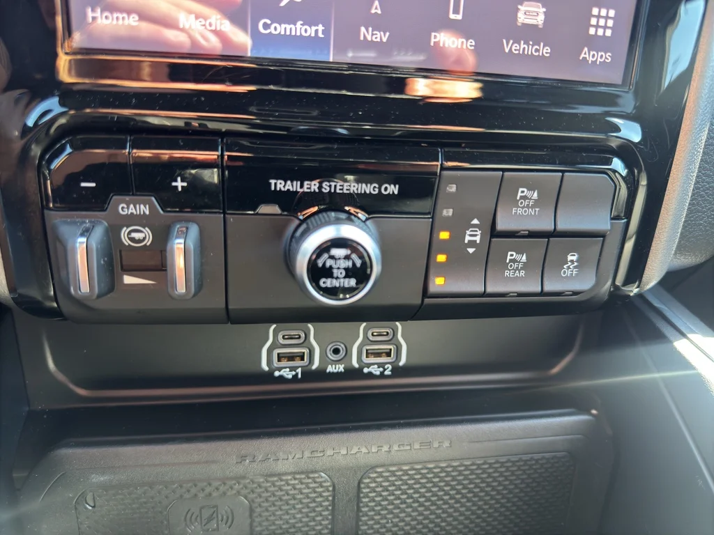 Used 2025 Bright White Clearcoat Ram Laramie image 25