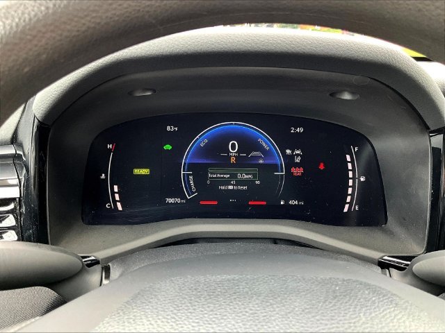 Used 2025 Silver Toyota LE image 13
