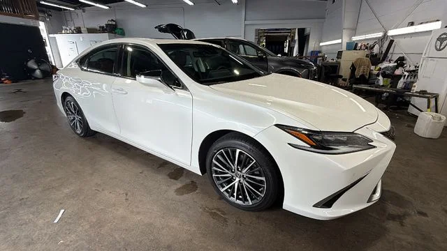 Used 2023 White Lexus 350 Luxury image 7