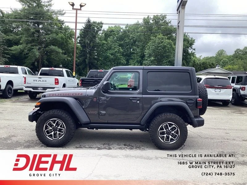 Used 2024 Gray Jeep Rubicon image 4