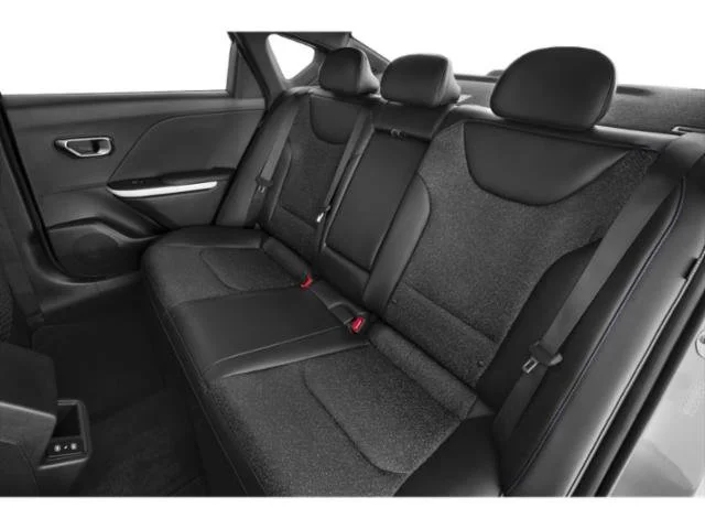 Used 2025 Aurora Black Pearl Kia GT-Line image 15